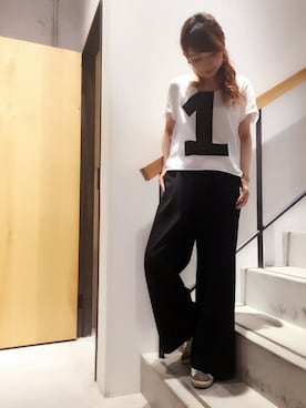 「Johnbull Private labo（ジョンブルプライベートラボ）のアイテム（スラックス）」を使った、shioriさん（レディース・156cm）の夏コーディネート