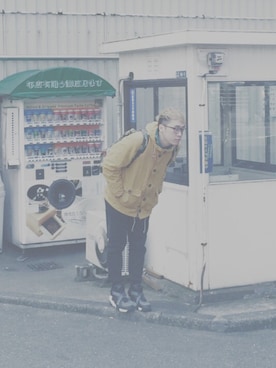 「アイテム（ノーカラージャケット、イエロー系）」を使った、Ryanhinさん（メンズ・175cm）の秋コーディネート