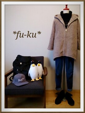 「GLOBAL WORK（グローバルワーク）のアイテム（メッセンジャーバッグ）」を使った、服福かなこさん（レディース・155cm）の秋コーディネート