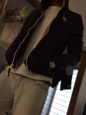 「Abercrombie&Fitch（アバークロンビーアンドフィッチ）のアイテム（ナイロンジャケット）」を使った、0さん（メンズ・173cm）の秋コーディネート