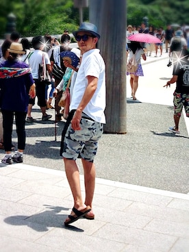 「伊勢神宮」｜「アイテム（サンダル）」を使った、まっほんさん（メンズ・170cm）の夏コーディネート