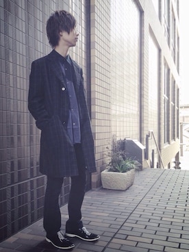 「アイテム（ステンカラーコート）」を使った、汐瀬拓馬さん（メンズ・174cm・10代）の秋コーディネート