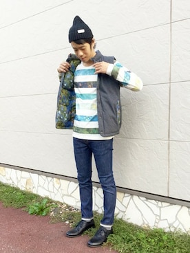 「Design Tshirts Store graniph（デザイン　ティーシャツ　ストア　グラニフ）のアイテム（トップス）」を使った、ozoさん（メンズ・174cm）の秋コーディネート