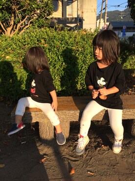「アイテム（モカシン/デッキシューズ）」を使った、saemomoさん（キッズ・100cm）の秋コーディネート