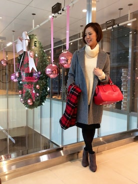 「アイテム（その他シューズ、グレー系）」を使った、RODE SKO (ロデスコ)さん（レディース・162cm）の冬コーディネート