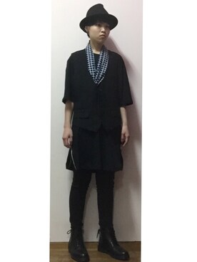 「Gloves（グローブス）のアイテム」を使った、Lai Kaziさん（メンズ・162cm）の冬コーディネート