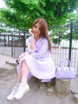 「DRWCYS（ドロシーズ）のアイテム（セットアップ）」を使った、住谷杏奈さん（レディース・160cm）の春コーディネート