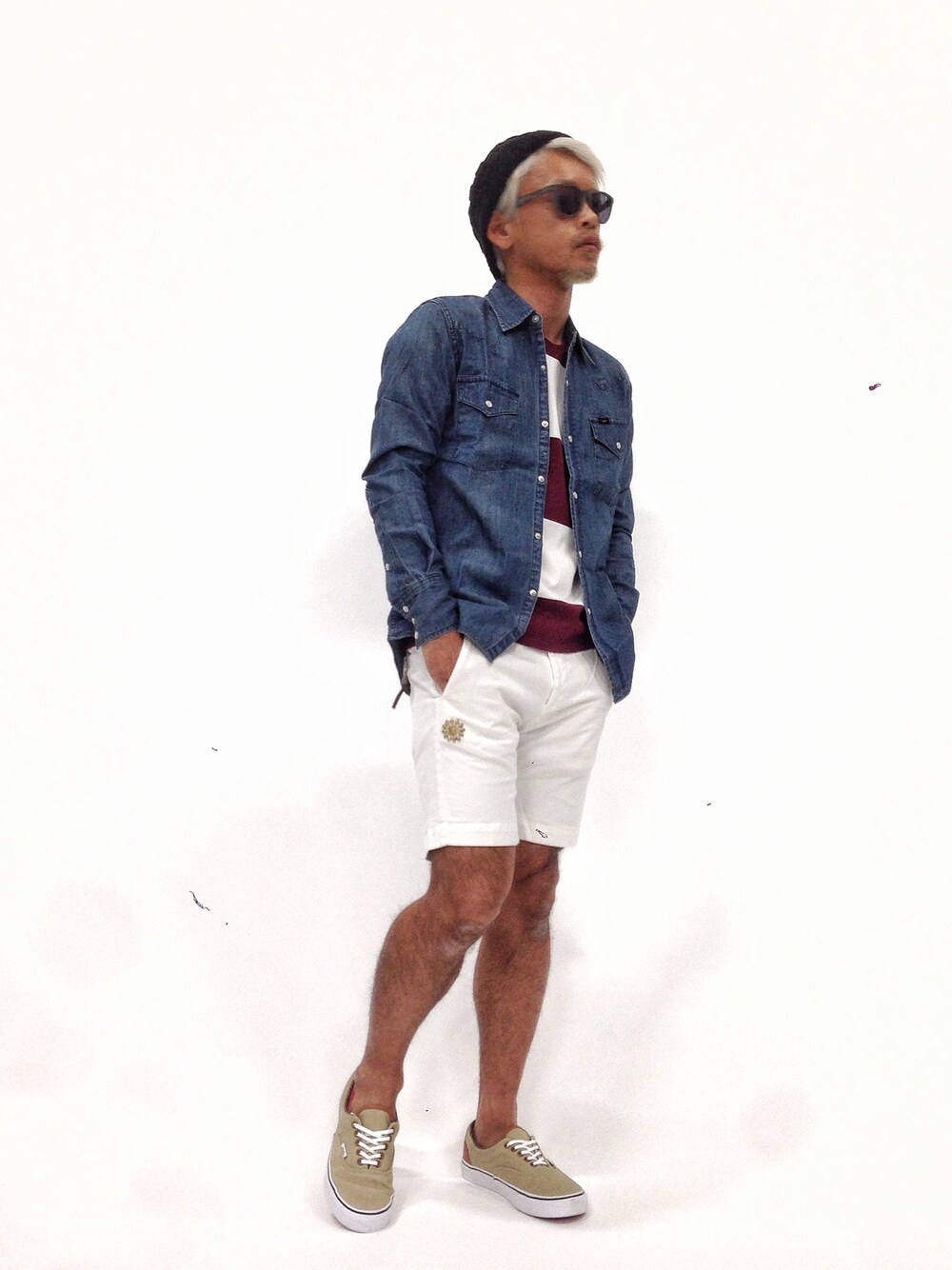 「ボーダー、REMI RELIEF、LEE、デニムシャツ、AMERICAN RAG CIE」｜「Leeのﾃﾞﾆﾑｳｴｽﾀﾝｼｬﾂ L/S（シャツ/ブラウス、ブルー系）」を使った、FIVEDAYCITYさん（メンズ・171cm）の春コーディネートの1枚目の写真