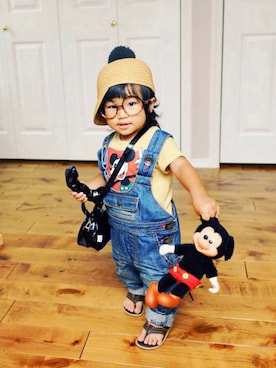 「One deux boo（ワンドゥーブー）のアイテム（サロペット/オーバーオール）」を使った、LOUIS☆LOUIEさん（キッズ・80cm）の夏コーディネート