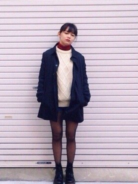 「red」｜「アイテム（トレンチコート）」を使った、NYLONJAPANさん（レディース・159cm）の冬コーディネート