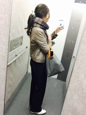 「チェックマフラー」｜「アイテム（ブルゾン）」を使った、am.    ☺︎さん（レディース・158cm）の秋コーディネート
