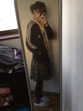 「アイテム（ジャージ）」を使った、あこさん（レディース・168cm・20代）の秋コーディネート