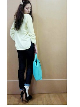 「VINTAGE（ヴィンテージ）のアイテム（高跟鞋、ブラック系）」を使った、Ayakaさん（レディース・160cm）の春コーディネート