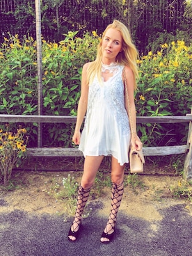 CarolineElizabethさんのコーディネート