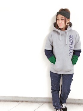 「X-girl（エックスガール）のアイテム（パーカー、グレー系）」を使った、s a y u .さん（レディース・157cm）の秋コーディネート