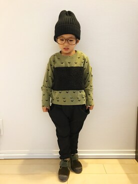 「Cienta（シエンタ）のアイテム（ブーツ）」を使った、yさん（キッズ・100cm）の秋コーディネート