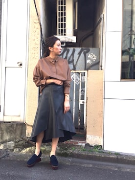 「レザースカート」｜YUKINObySEEPS仙台フォーラスさん（レディース・157cm）の秋コーディネート