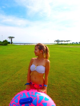 「アイテム（水着、レッド系）」を使った、Kahoさん（レディース・148cm）の夏コーディネート