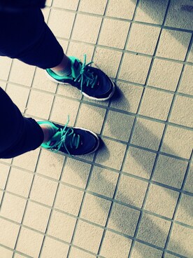 「NIKE（ナイキ）のアイテム（スニーカー、グリーン系）」を使った、 MINさん（レディース・164cm）の秋コーディネート