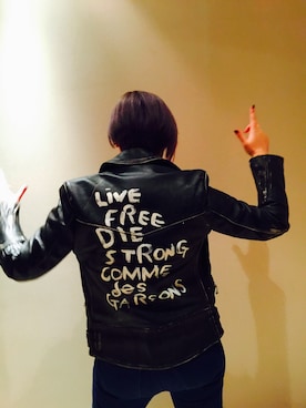 「COMME des GARCONS（コムデギャルソン）のアイテム（ライダースジャケット）」を使った、fionaさん（レディース・169cm）の春コーディネート