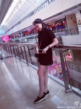 「GIVENCHY（ジバンシイ）のアイテム（チュニック）」を使った、爱吃火锅的火锅王さん（レディース・168cm）の秋コーディネート
