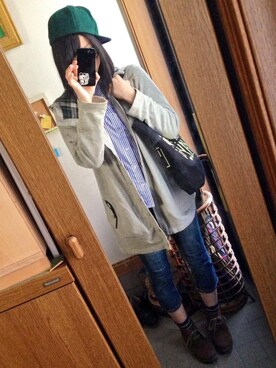 「B.L.U.E（ビーエルユーイー）のアイテム（帽子）」を使った、しょうこさん（レディース・162cm）の秋コーディネート
