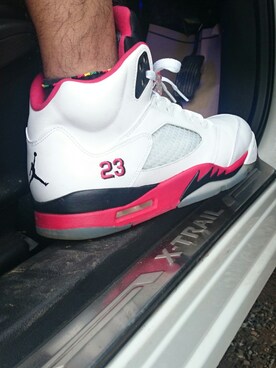 「airjordan5」｜だいきんまんさん（メンズ・173cm）の冬コーディネート