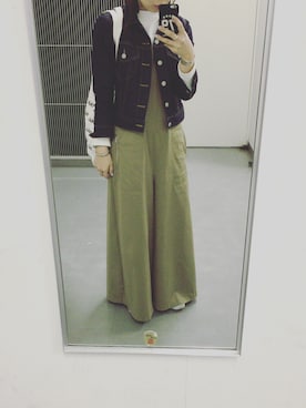 「アイテム（つなぎ/オールインワン、ベージュ系）」を使った、mingonさん（レディース・156cm）の春コーディネート