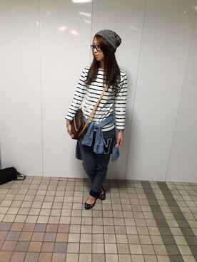 「JIMMY CHOO（ジミーチュウ）のアイテム（バレエシューズ）」を使った、Yukari さん（レディース・165cm）の秋コーディネート