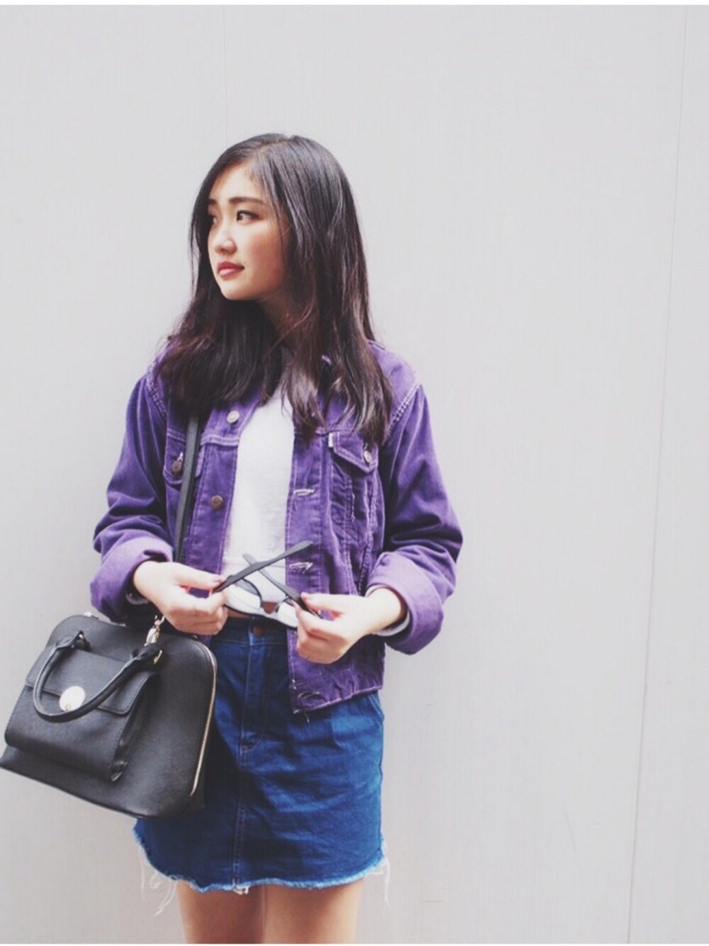 「Levi's、ZARA、Denime、skirt、like、purple、blue」｜「Levi'sのアイテム（デニムジャケット、パープル系）」を使った、Yuki Hamaguchiさん（レディース・165cm）の春コーディネートの1枚目の写真