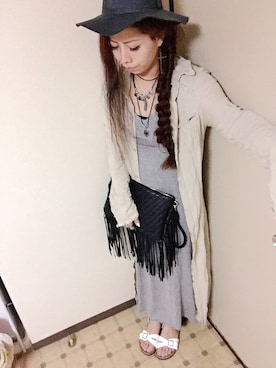 「goa（ゴア）のアイテム（その他アウター）」を使った、AKI 𖤓さん（レディース・163cm）の秋コーディネート