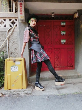 「ART COMES FIRST（アートカムズファースト）のアイテム」を使った、WEDNESDAYさん（レディース・163cm）の秋コーディネート