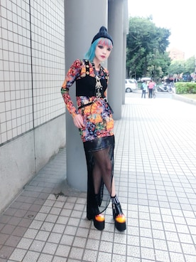 「アイテム（チューブトップ）」を使った、WEDNESDAYさん（レディース・163cm・20代）の春コーディネート