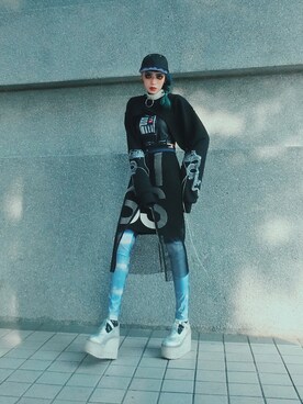 「UNIF」｜「アイテム（その他トップス）」を使った、WEDNESDAYさん（レディース・163cm）の秋コーディネート
