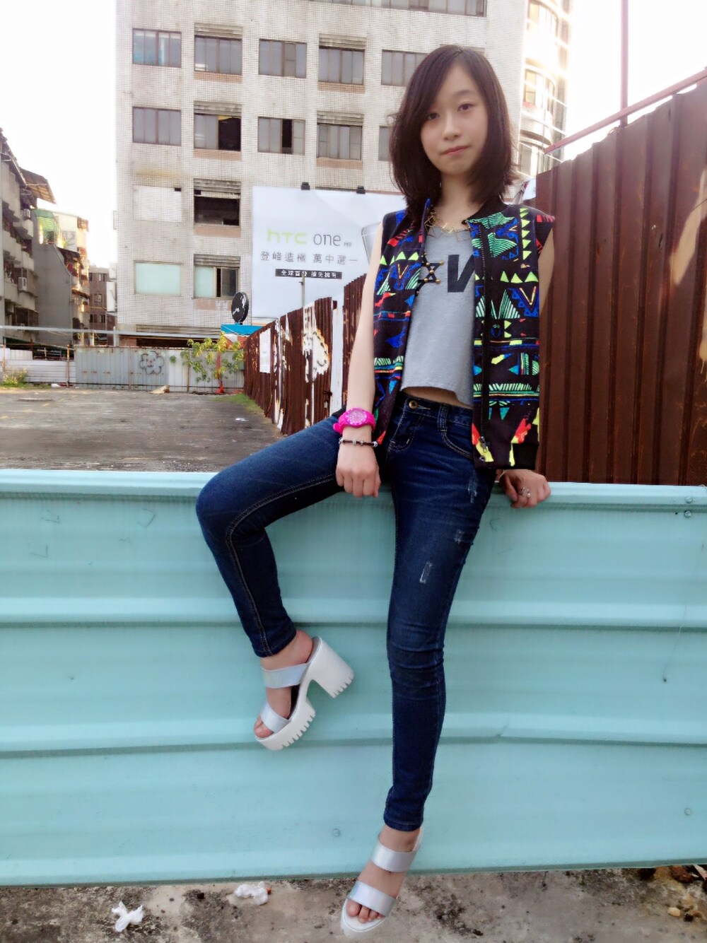 「runwayのアイテム（ナイロンジャケット、その他）」を使った、Rubyさん（レディース・157cm）の春コーディネートの1枚目の写真