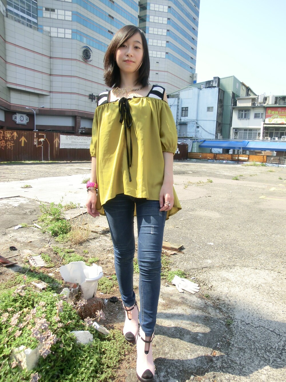 「no brandのアイテム（シャツ/ブラウス、その他）」を使った、Rubyさん（レディース・157cm）の春コーディネートの1枚目の写真