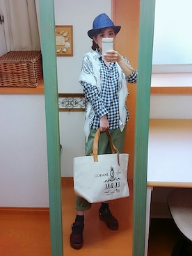 「ビッグトート」｜「アイテム（アクセサリー）」を使った、rinnaさん（レディース・154cm）の春コーディネート