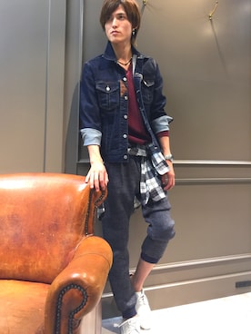 「ジョガーパンツ」｜内田さん（メンズ・182cm）の秋コーディネート