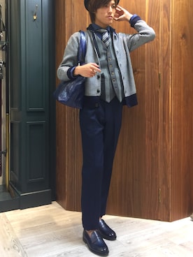 「チドリ柄」｜「アイテム（スラックス）」を使った、内田さん（メンズ・182cm）の秋コーディネート