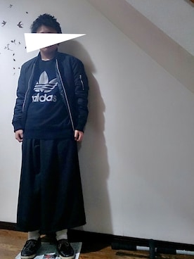 「adidas（アディダス）のアイテム（スウェット）」を使った、tさん（メンズ・165cm）の冬コーディネート