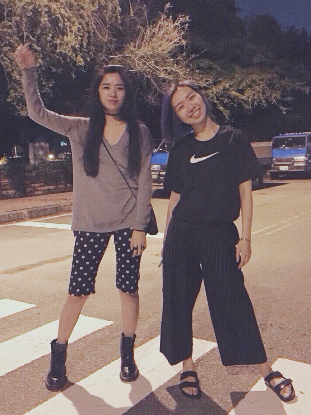 「black、Dr.Martens、birkenstock」｜「Dr. Martensのアイテム（ブーツ、ブラック系）」を使った、Chen-Xin Wangさん（レディース・163cm）の夏コーディネートの1枚目の写真