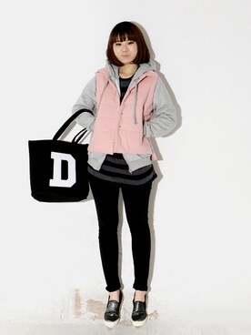 「フードパーカー」｜bluepopsさん（レディース・165cm）の冬コーディネート