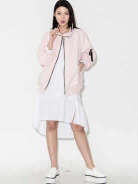 「厚底スニーカー」｜bluepopsさん（レディース・170cm）の春コーディネート