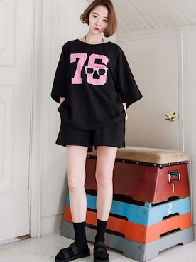 「ナンバーTシャツ」｜「アイテム（セットアップ）」を使った、bluepopsさん（レディース・170cm）の春コーディネート