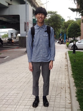 「GU（ジーユー）のアイテム（カーゴパンツ、グレー系）」を使った、RomanChenさん（メンズ・186cm・20代）の春コーディネート