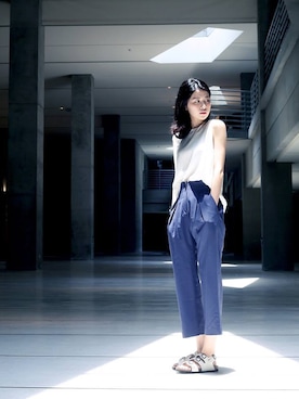 「アイテム（チノパンツ）」を使った、Marjorieさん（レディース・162cm）の夏コーディネート