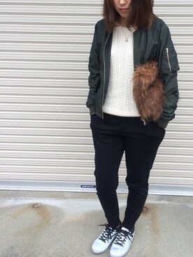 「ファークラッチ」｜「アイテム（ブルゾン）」を使った、S¨̮*✩さん（レディース・160cm）の秋コーディネート