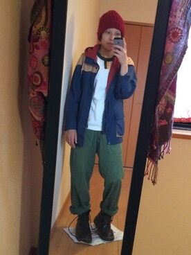 「アイテム（マウンテンパーカー、ブルー系）」を使った、たま すけさん（レディース・158cm）の春コーディネート