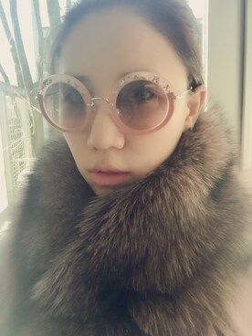 「miu miu（ミュウミュウ）のアイテム（サングラス、ピンク系）」を使った、Akiさん（レディース・162cm）の春コーディネート