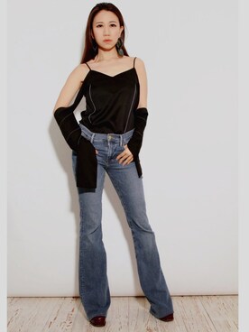 「CELINE（セリーヌ）のアイテム（ピアス（両耳用）、グリーン系）」を使った、Akiさん（レディース・162cm）の春コーディネート